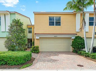4807 NW 16th Ter, Boca Raton, FL 33431