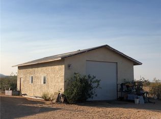 2288 Yetters Ln, Landers, CA 92285