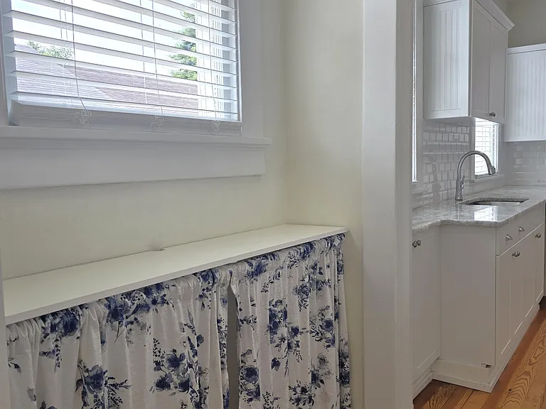 1429 Stovall St — Photo 12