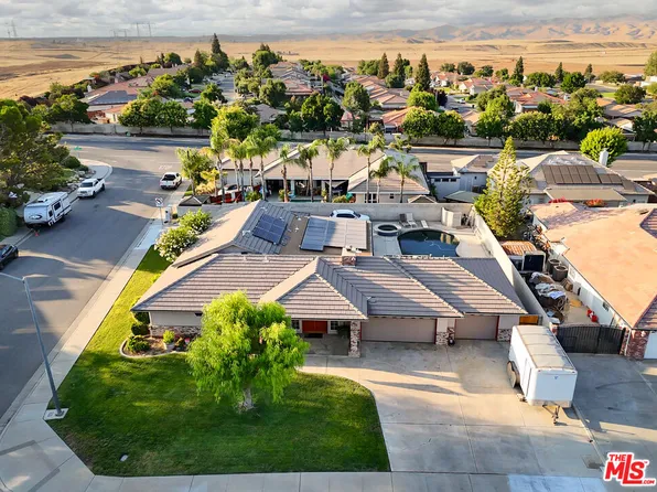 7200 Clifftop Way, Bakersfield, CA 93306