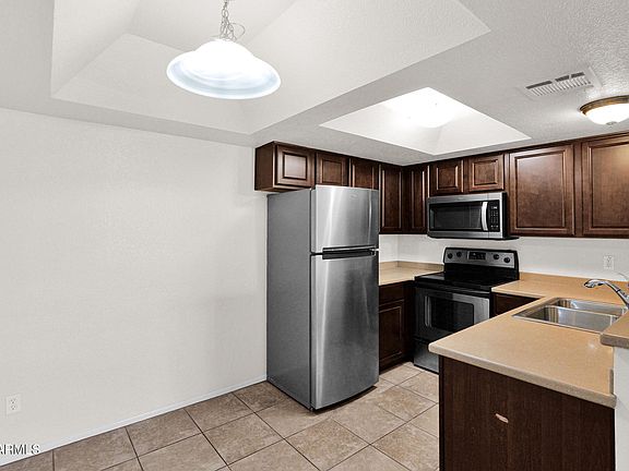 5th image of 1720 E THUNDERBIRD Road #2060