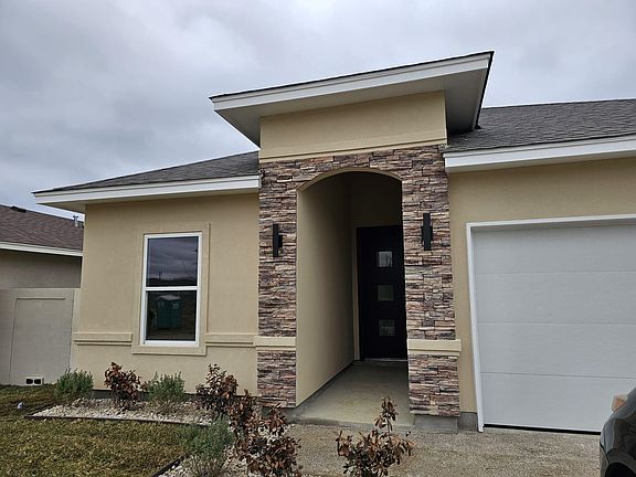 2nd image of 1417 Eagles Ln