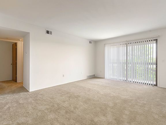 5th image of 4520 Dover Hills Dr #556-101