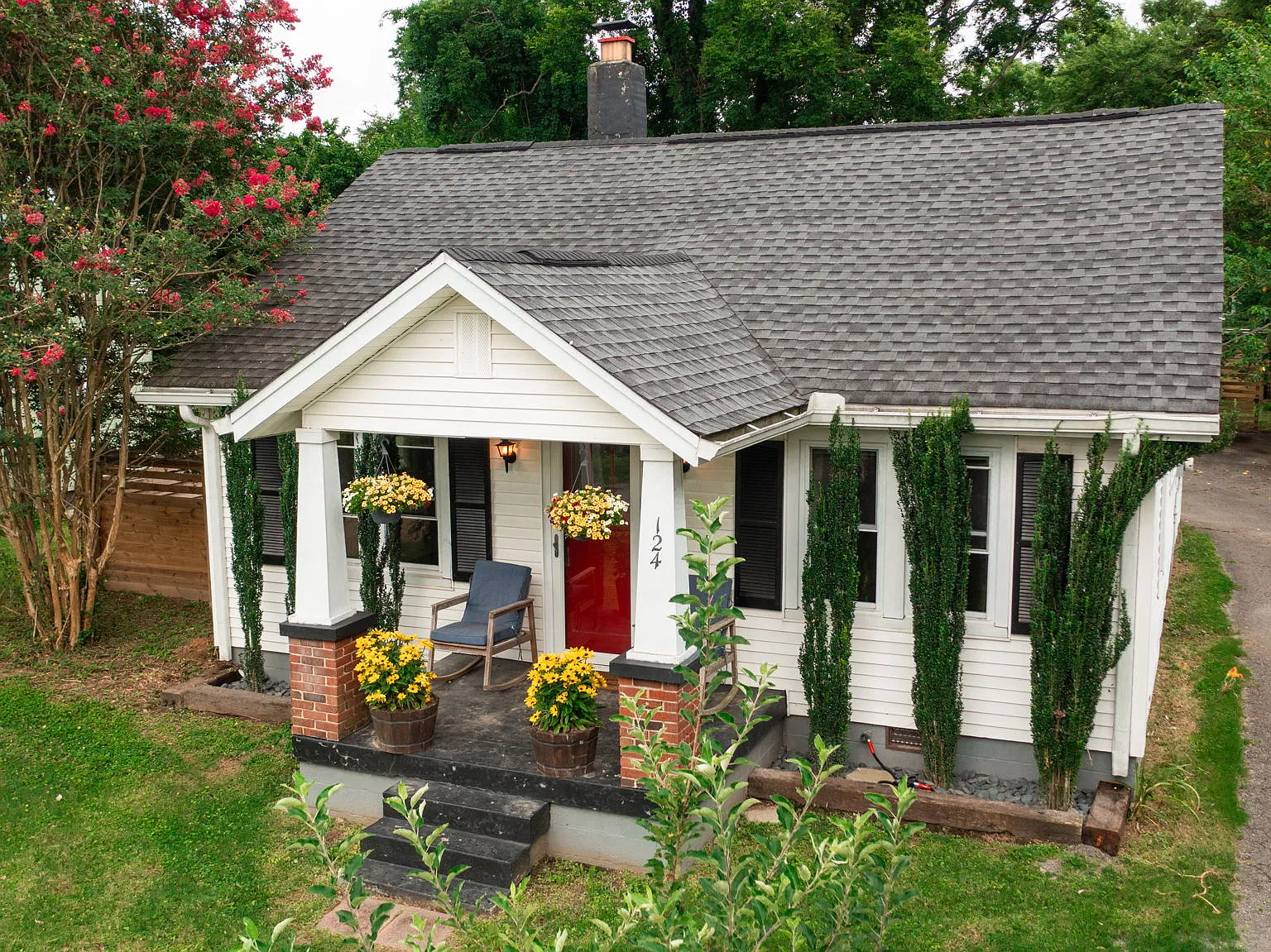 3 bed, 1450 sqft, $2,499 — Photo 4