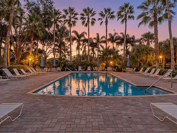 You''re only steps away from the community pool