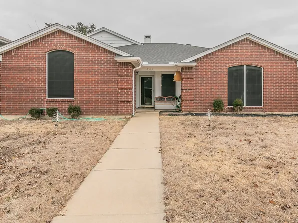 5515 Royal Meadow Ln, Arlington, TX 76017