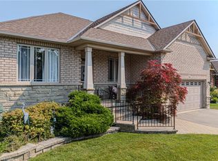 26 Cobblestone Dr, Brant, ON