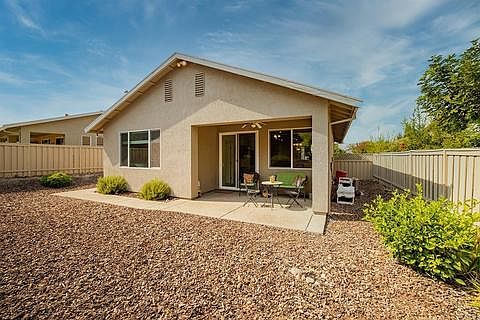 3rd image of 2876 Blue Heron Loop