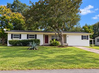 501 S Elsasser St, Deland, FL 32720