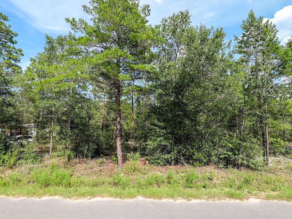 2nd image of 101 E Raphael Rd