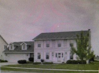 357 Windingbrook Dr, Oshkosh, WI 54904