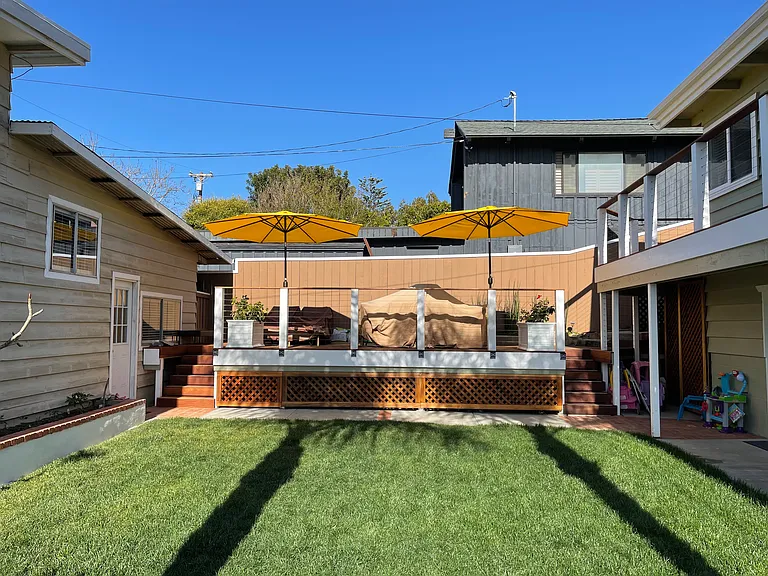 Maiden Ln — Photo 25
