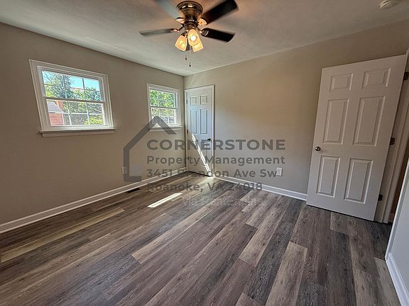3rd image of 1902 Yeager Ave NE APT 4