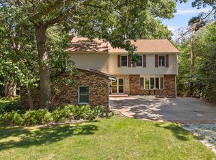 1919 Terrace Ct, Davenport, IA 52802