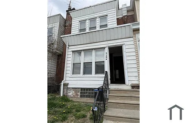 Building Photo - 5108 Jackson St