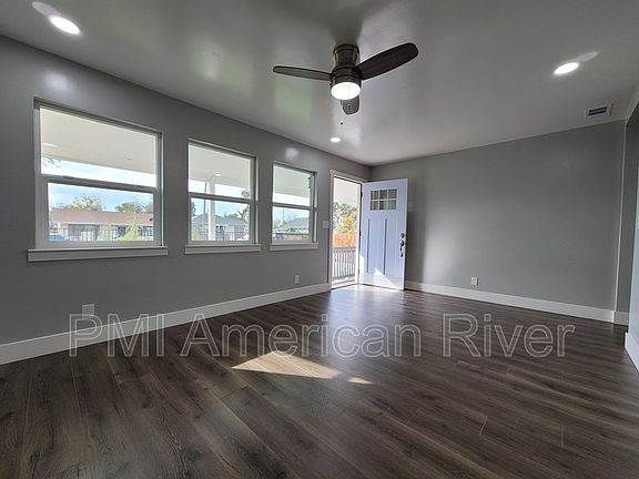 4th image of 1815 Helena Ave