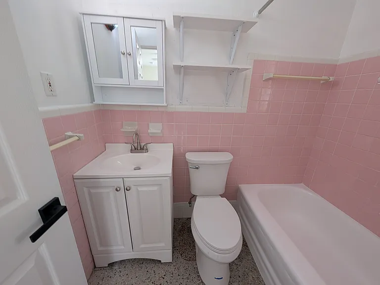 126 146th Ave #126 — Photo 12