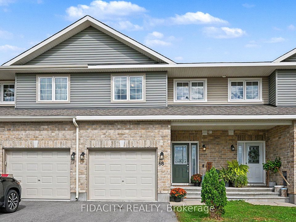 1st image of 68 Vimy Ridge Cres