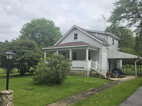 2875 Cambria St, Fallentimber, PA 16639
