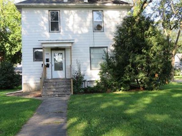 728 8th St N APT 1