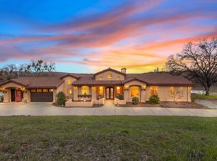 15078 Wolf Rd, Grass Valley, CA 95949