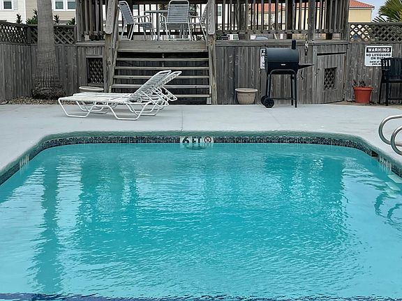 3rd image of 15010 Leeward Dr Unit 9204