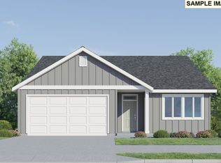 443 NE Hunter Dr, Estacada, OR 97023