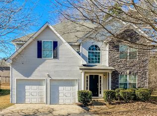 327 Tap Root Ln, College Park, GA 30349