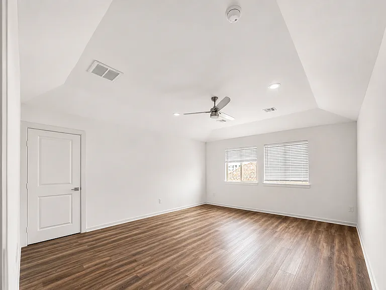 12513 S 75th Ave E — Photo 13