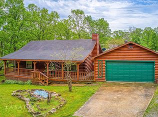 626 Cedar Ln, Lead Hill, AR 72644
