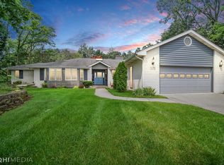 517 Camden Ct, Valparaiso, IN 46385