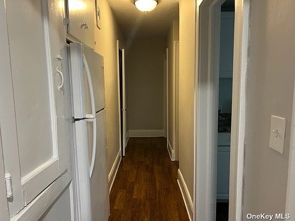 5th image of 50 The Cres APT D3
