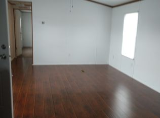 1696 E Hardin Rd #35, Lumberton, NC 28358