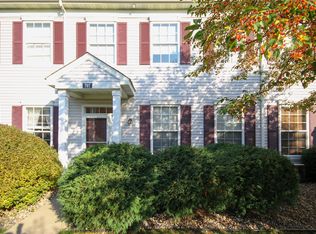 797 Cobblestone Way, Shakopee, MN 55379