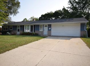 911 N 18th Ave, West Bend, WI 53090