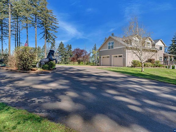 5th image of 3471 Cole Rd S