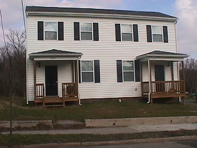 1st image of 609 St Matthew St