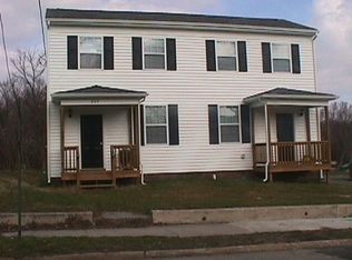 609 St Matthew St, Petersburg, VA 23803