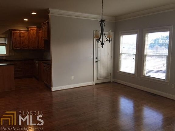 5th image of 309 Baymist Dr