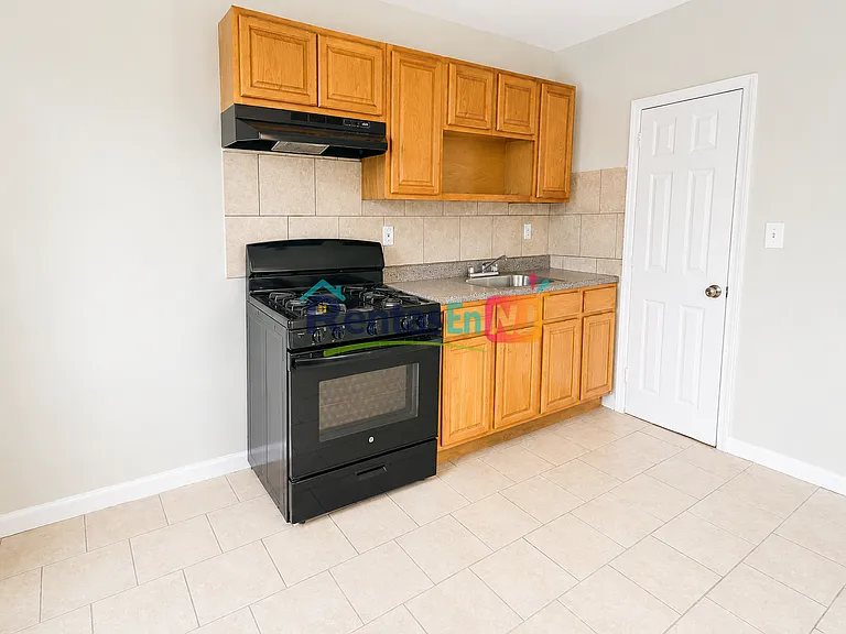 76 N 9th St #141 — Photo 5