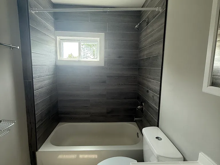 89 Hubinger St #3 — Photo 13