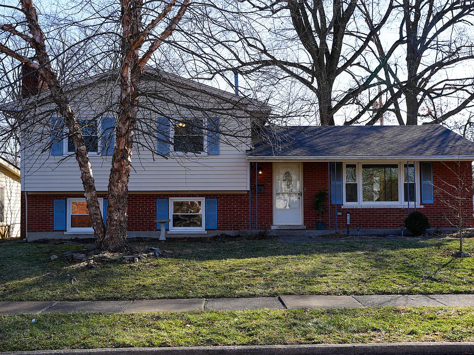 1st image of 2108 Palms Dr
