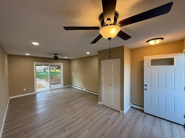 7700 Bloomington Ave South — Photo 14