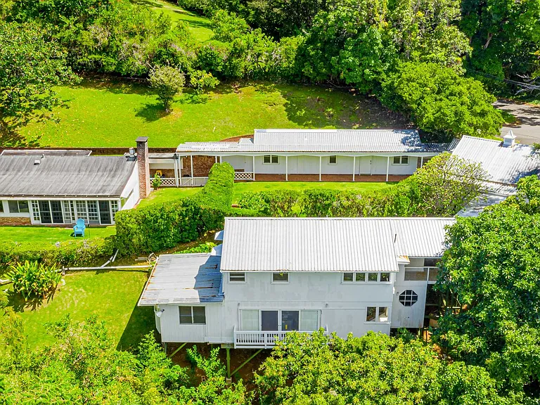 3310 Tantalus Dr #A — Photo 2