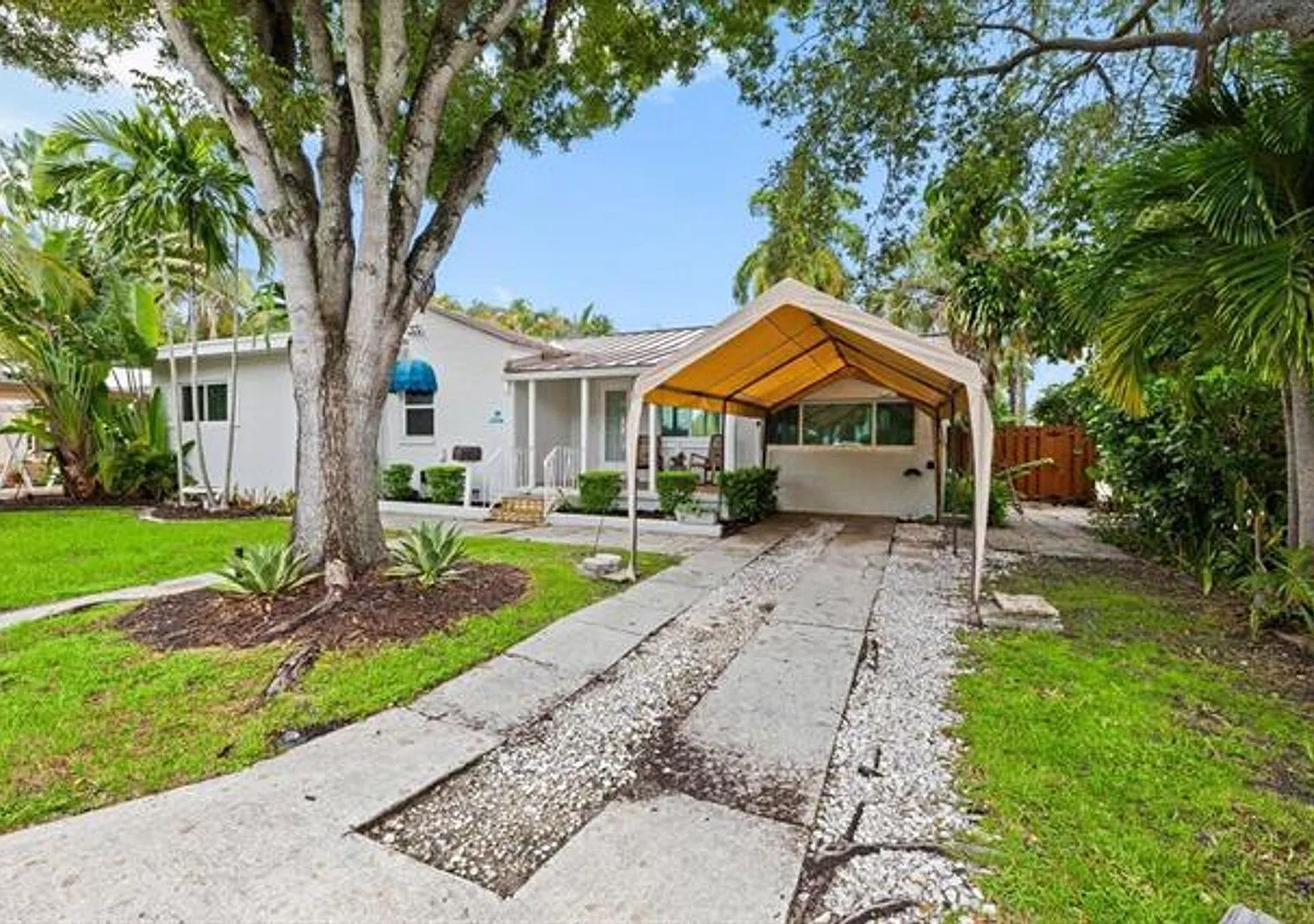 305 NE 14th Ave # 305, Fort Lauderdale, FL 33301 — Photo 3