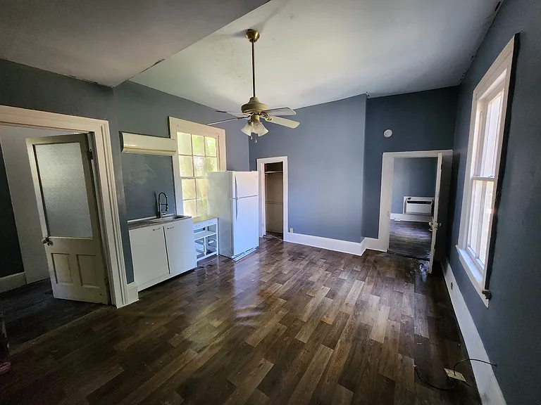 1018 Magnolia St #C — Photo 2