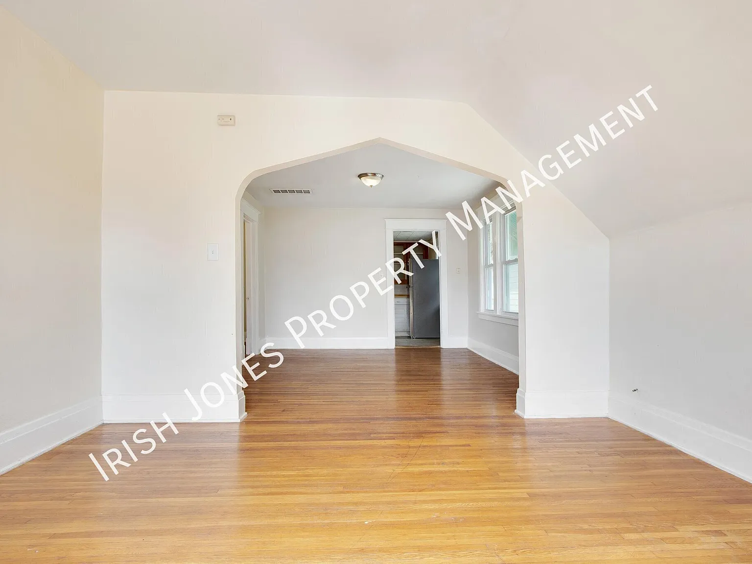 1 bed, $1,000 — Photo 2