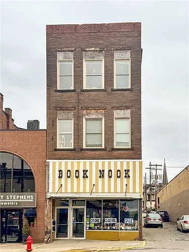 137 N Main St #D Photo 1