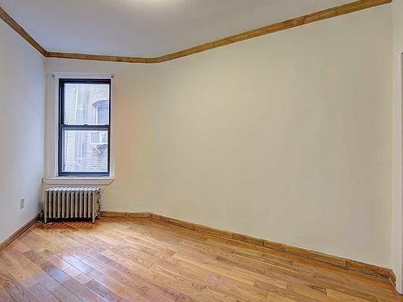 4th image of 128 Mac Dougal St