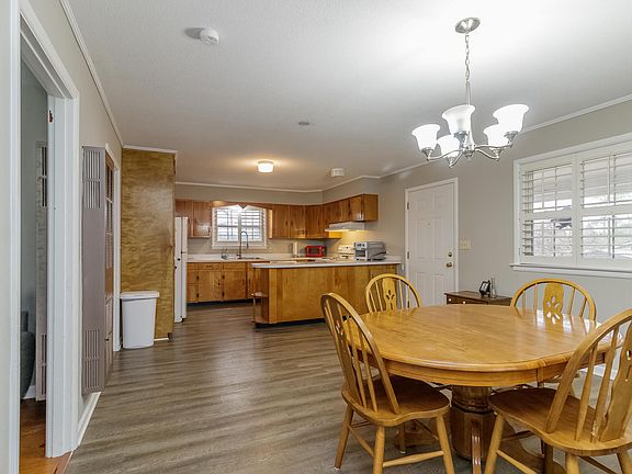 5th image of 2492 Foster Mill Dr
